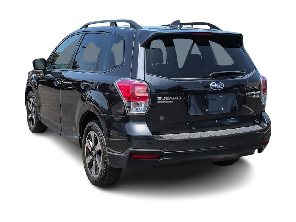Thumbnail: 2017 Subaru Forester - 3