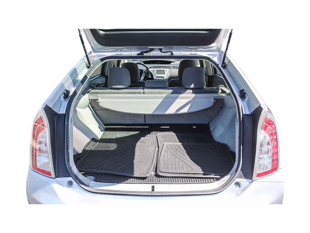 Thumbnail: 2015 Toyota Prius - 31