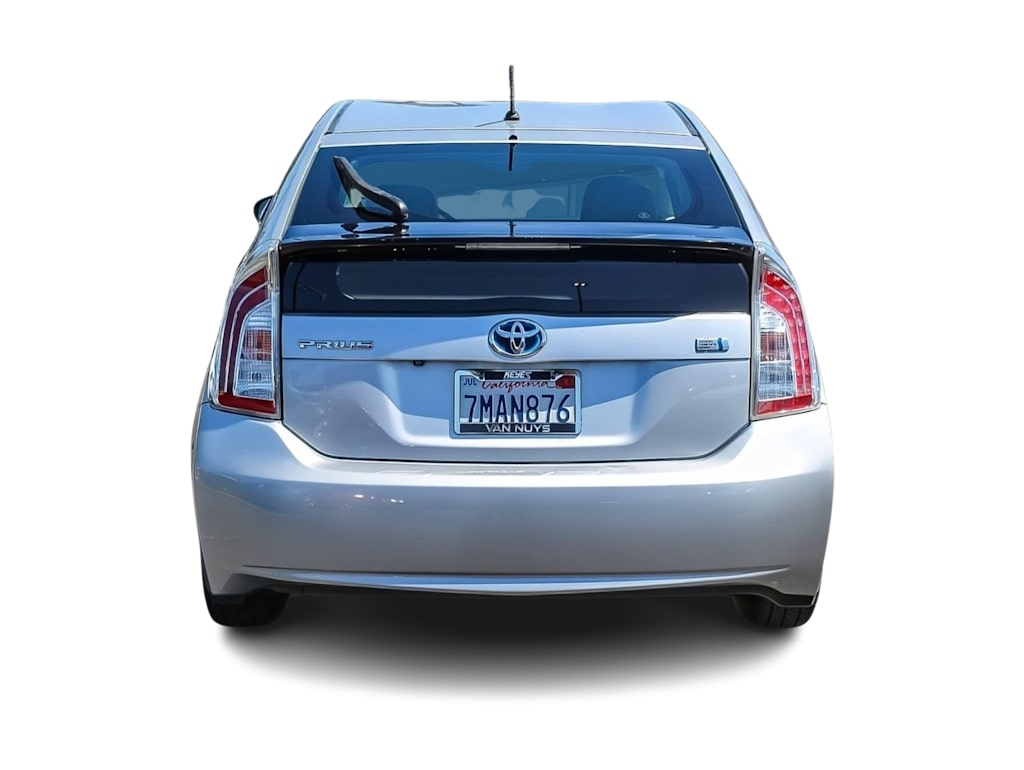 Thumbnail: 2015 Toyota Prius - 4
