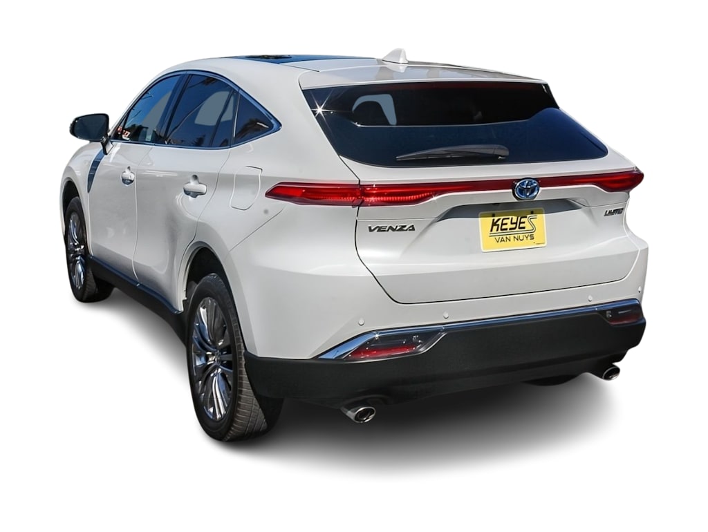 Thumbnail: 2023 Toyota Venza - 3