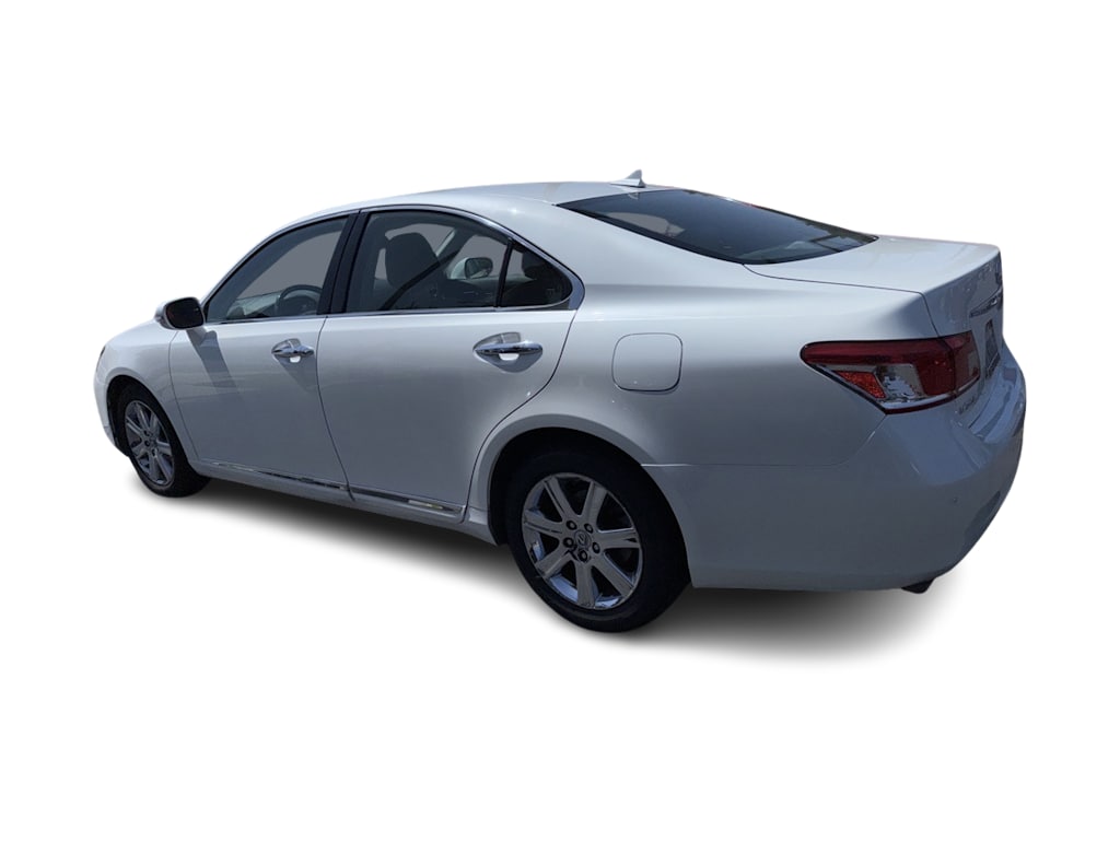 Thumbnail: 2010 Lexus ES - 3