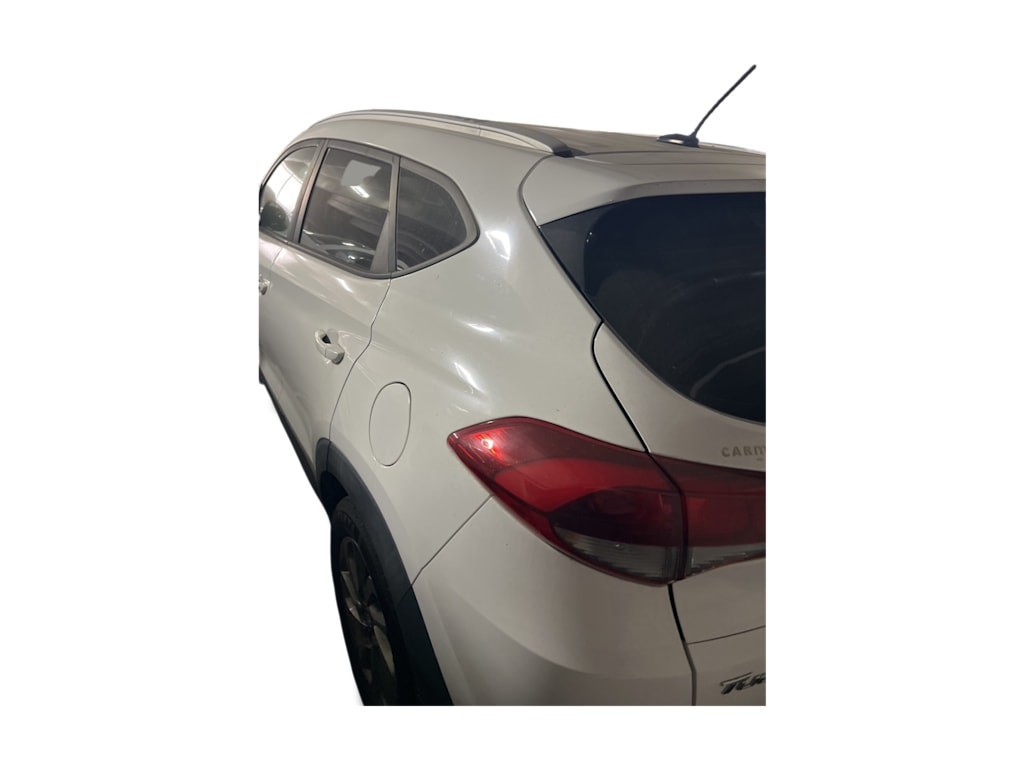 Thumbnail: 2016 Hyundai Tucson - 3
