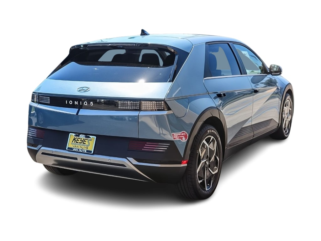 Thumbnail: 2024 Hyundai Ioniq 5 - 17