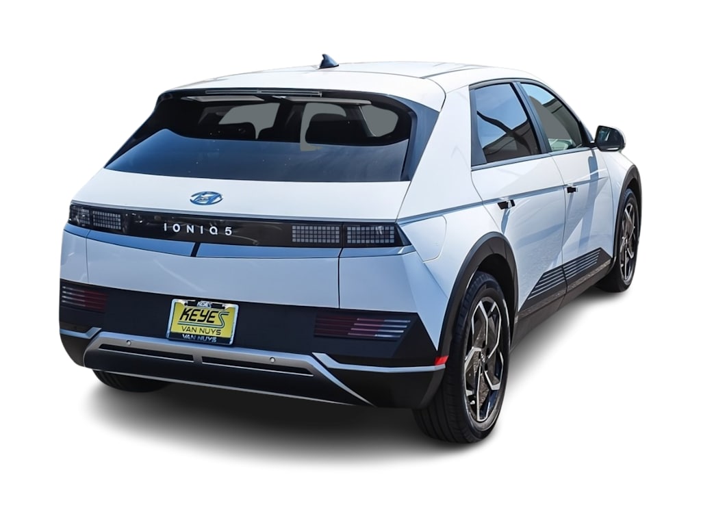 Thumbnail: 2024 Hyundai Ioniq 5 - 17