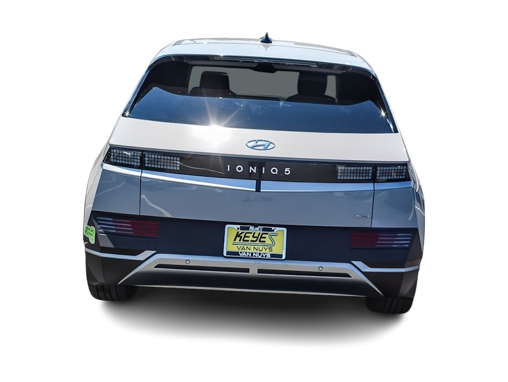 Thumbnail: 2023 Hyundai Ioniq 5 - 18