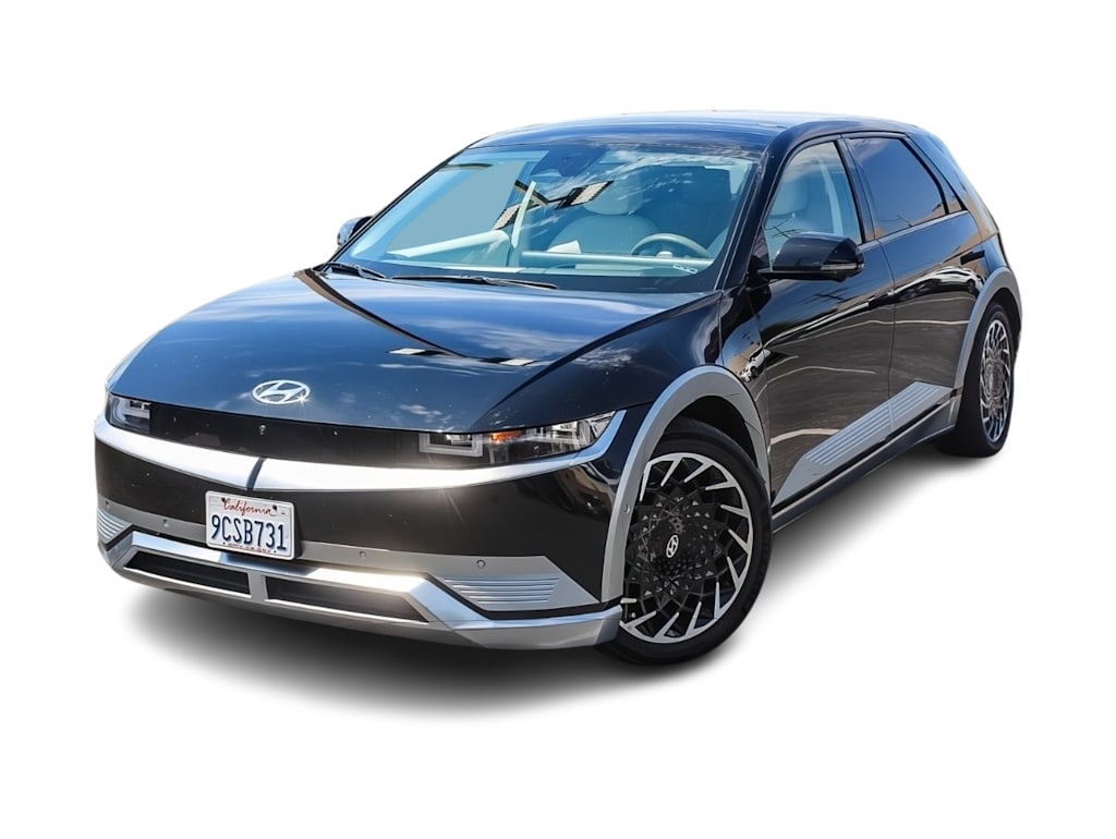Used 2022 Hyundai IONIQ 5 Limited with VIN KM8KRDAF6NU105873 for sale in Waukesha, WI