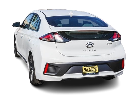 2020 Hyundai Ioniq SEL 3