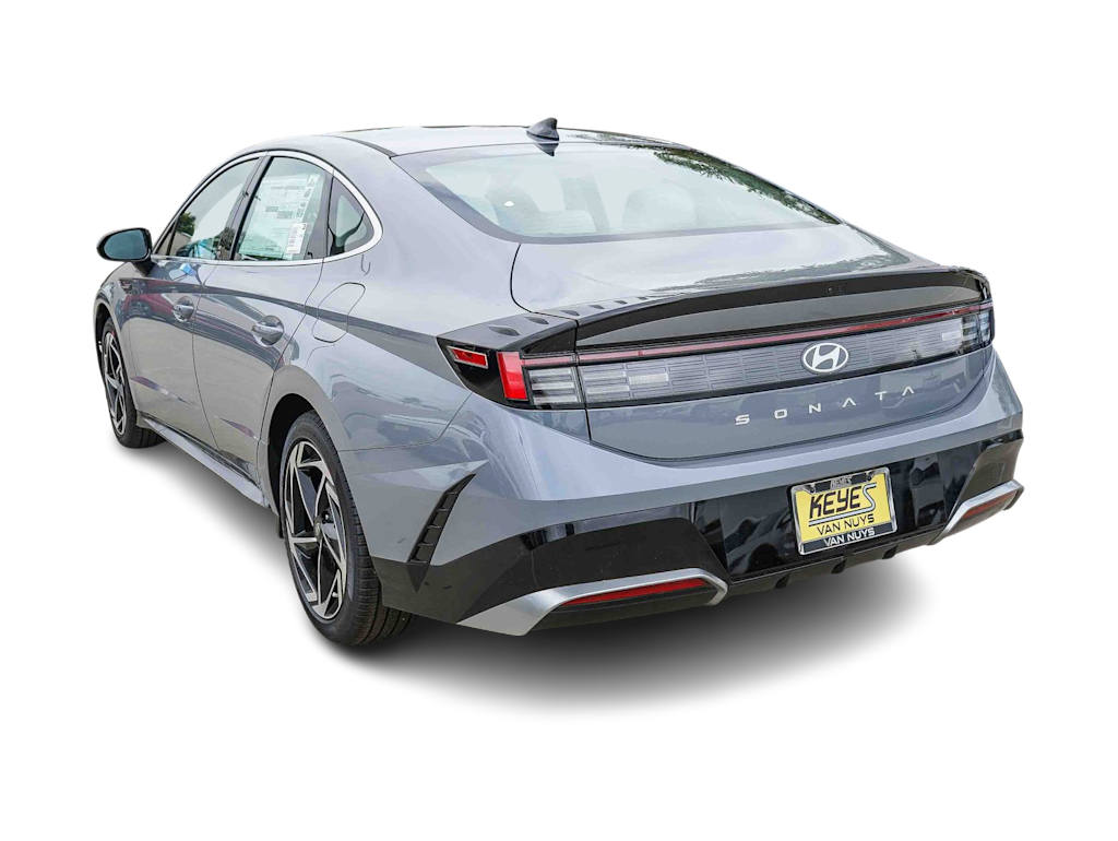 Thumbnail: 2026 Hyundai Sonata - 3