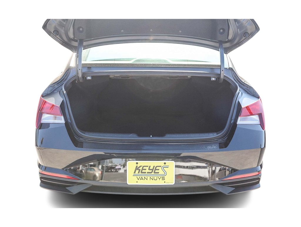 Thumbnail: 2023 Hyundai Elantra - 16