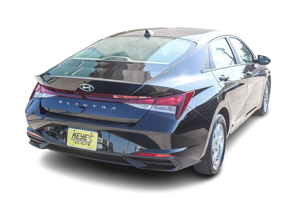 Thumbnail: 2023 Hyundai Elantra - 19