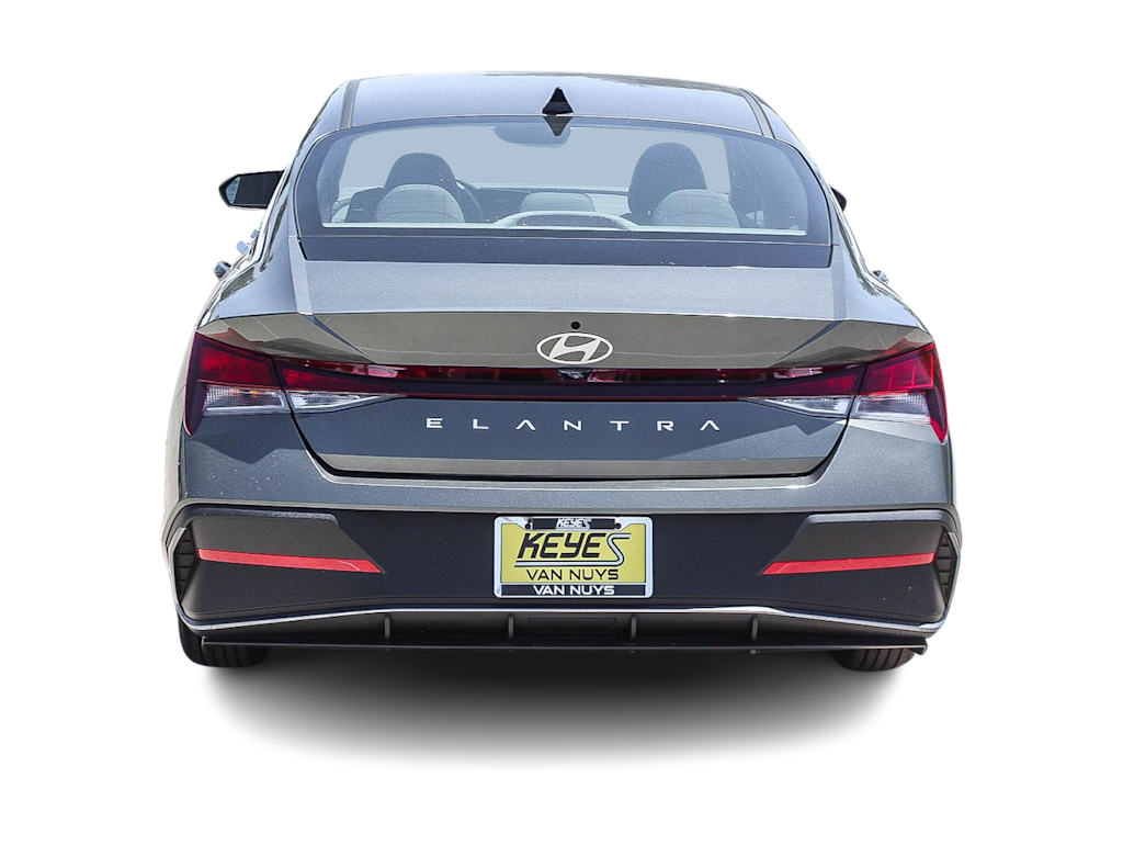 Thumbnail: 2026 Hyundai Elantra - 4