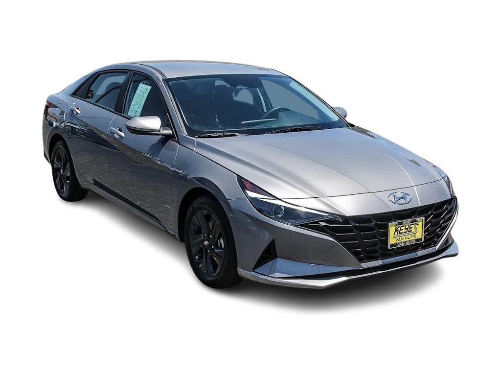 Thumbnail: 2023 Hyundai Elantra - 19