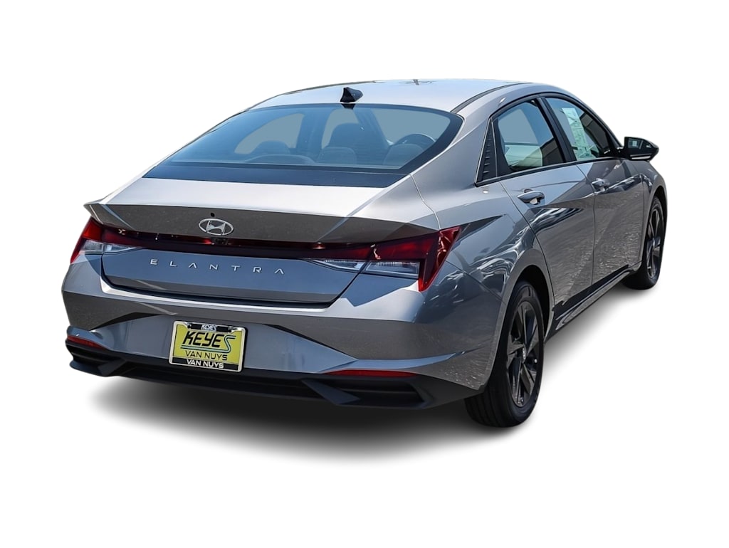 Thumbnail: 2023 Hyundai Elantra - 20