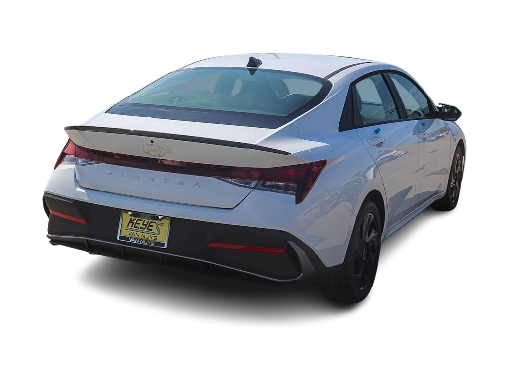 Thumbnail: 2026 Hyundai Elantra - 18