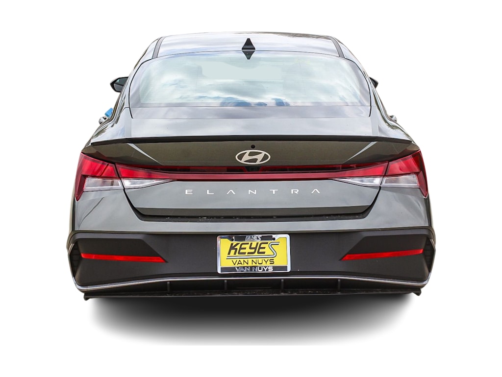 Thumbnail: 2026 Hyundai Elantra - 4