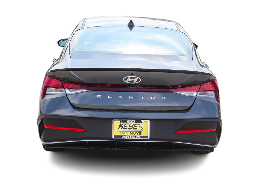 Thumbnail: 2026 Hyundai Elantra - 4