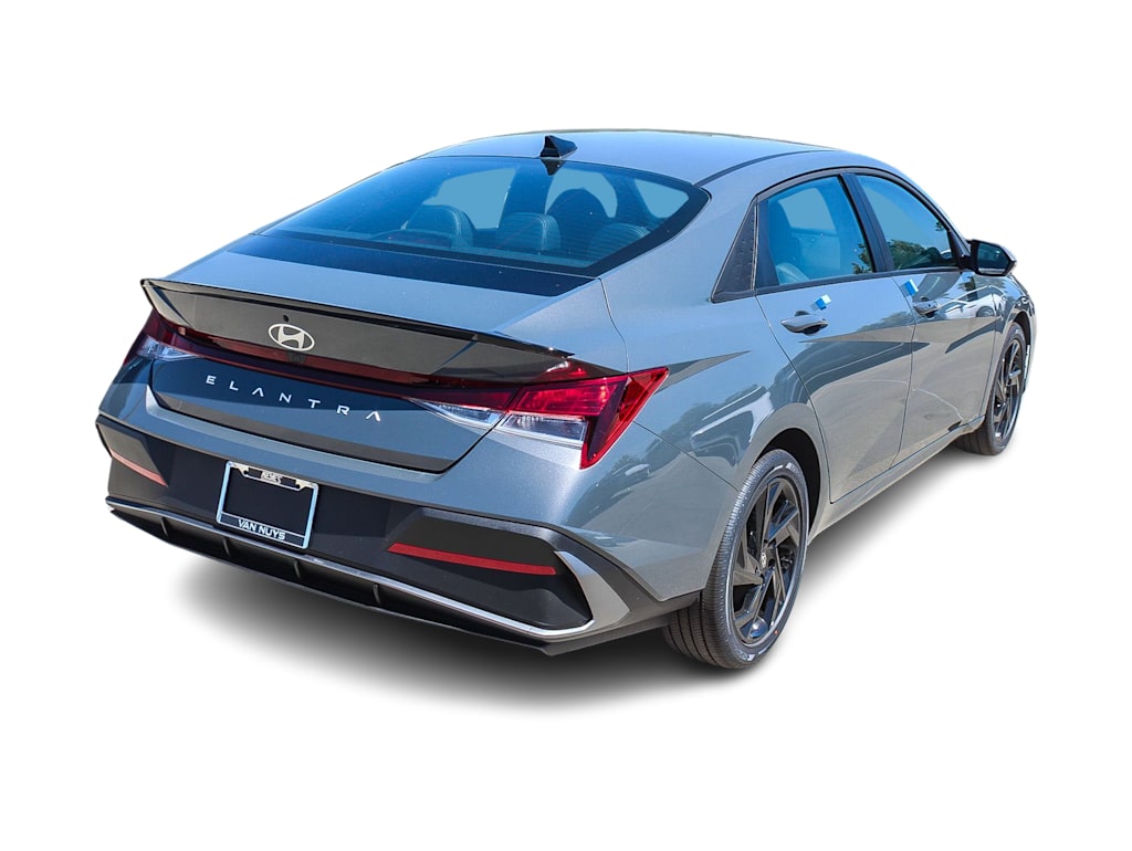Thumbnail: 2026 Hyundai Elantra - 18