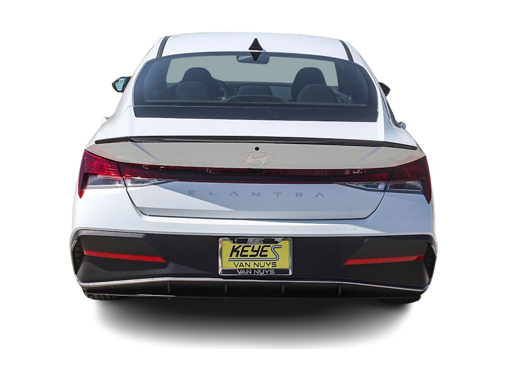 Thumbnail: 2026 Hyundai Elantra - 4