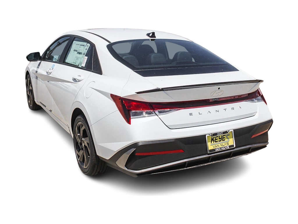 Thumbnail: 2026 Hyundai Elantra - 3