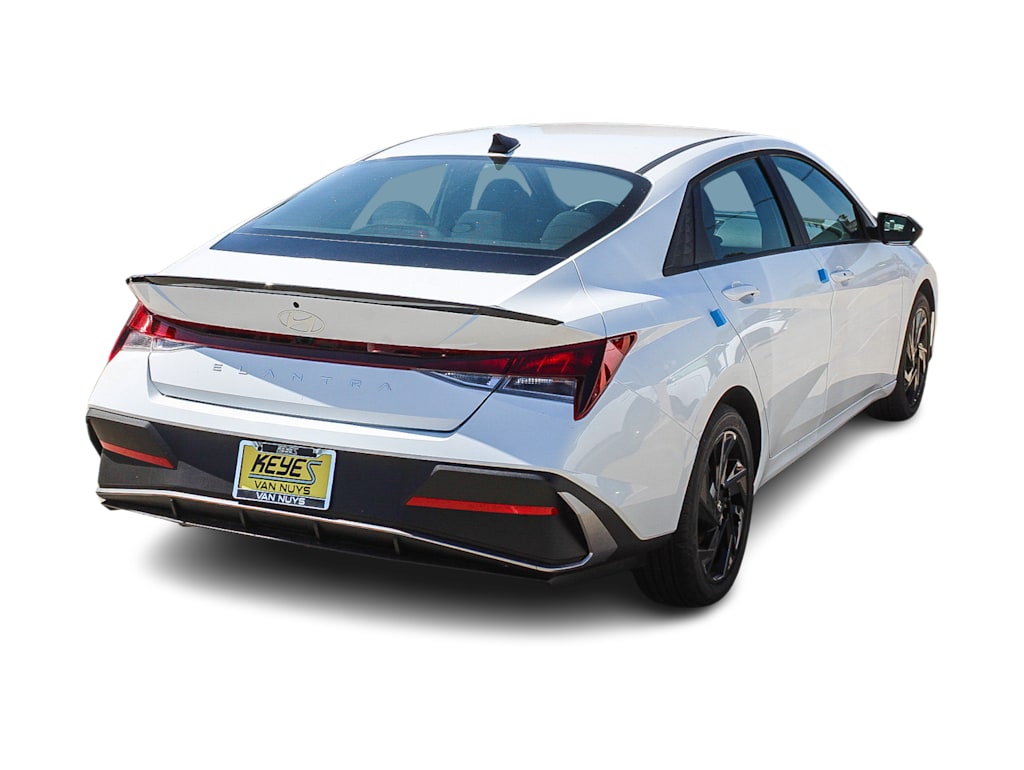 Thumbnail: 2026 Hyundai Elantra - 19