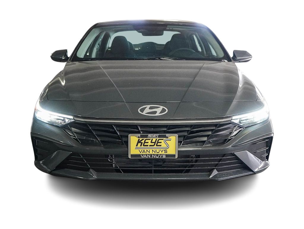 Thumbnail: 2026 Hyundai Elantra - 3