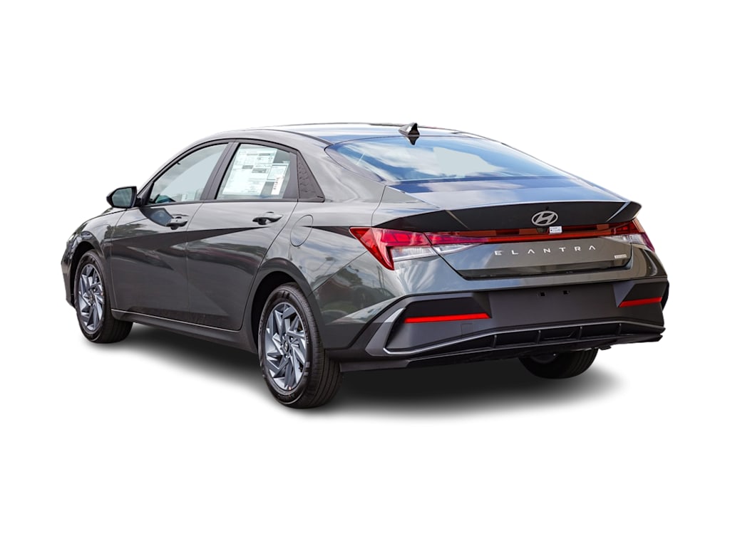Thumbnail: 2025 Hyundai Elantra - 3