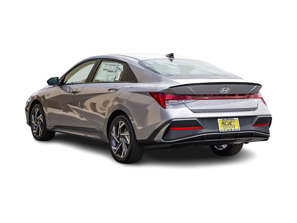 Thumbnail: 2025 Hyundai Elantra - 3