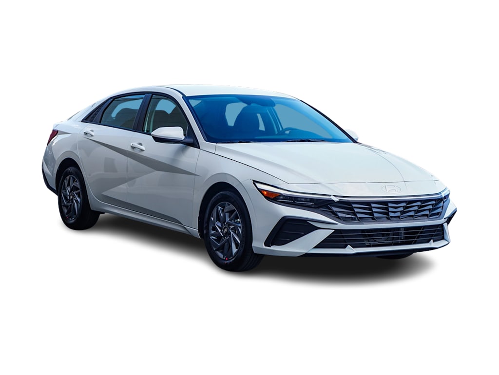 Thumbnail: 2025 Hyundai Elantra - 17