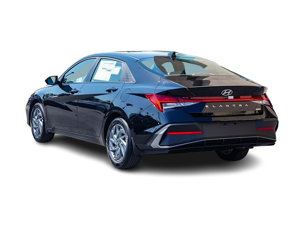 Thumbnail: 2025 Hyundai Elantra - 3