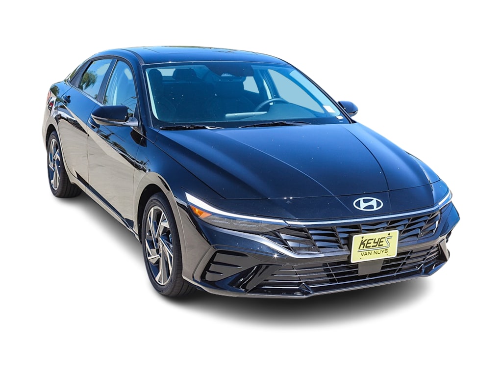 Thumbnail: 2025 Hyundai Elantra - 16