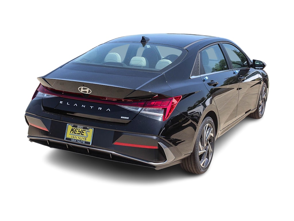 Thumbnail: 2026 Hyundai Elantra - 18