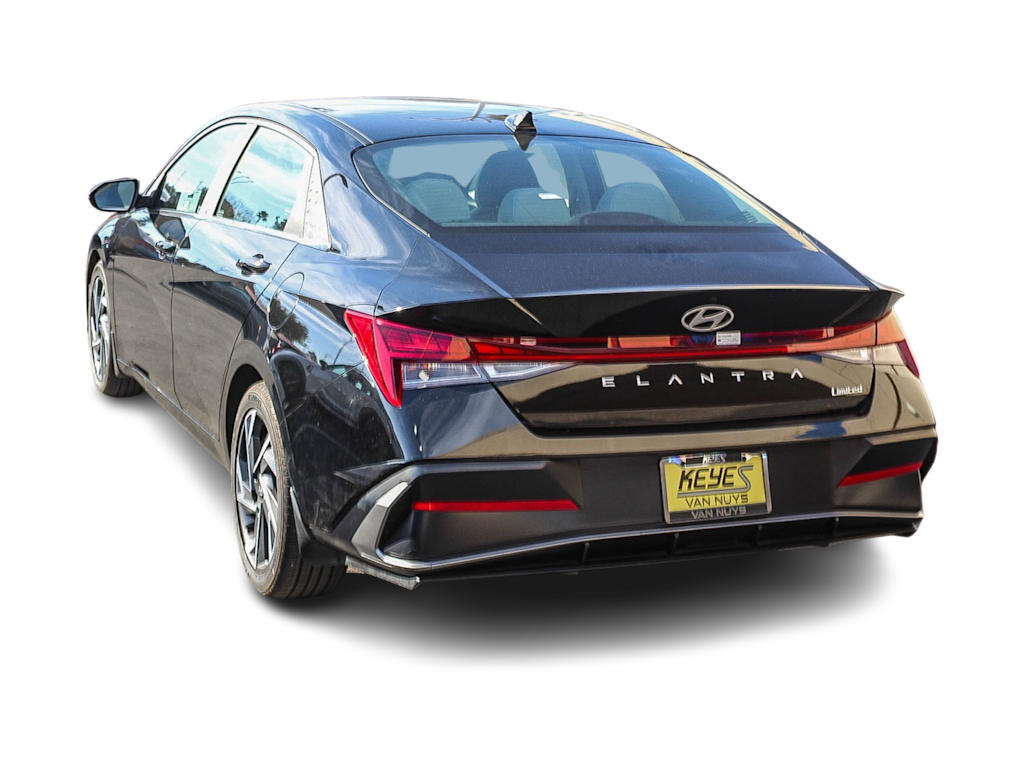 Thumbnail: 2025 Hyundai Elantra - 3