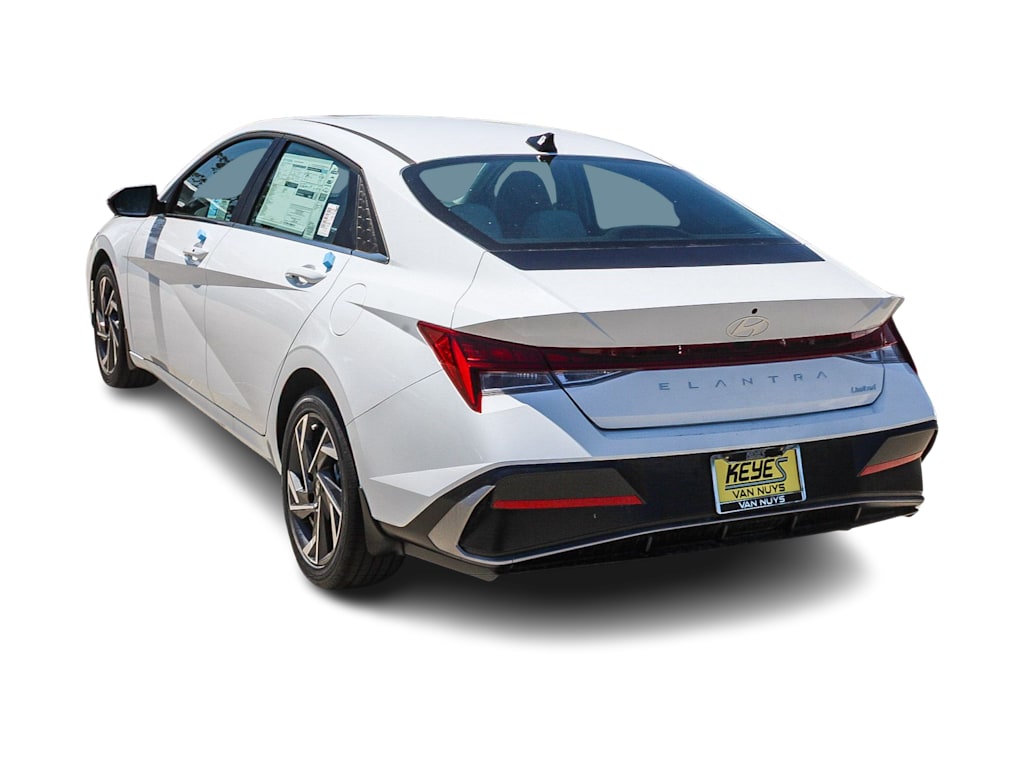 Thumbnail: 2026 Hyundai Elantra - 3