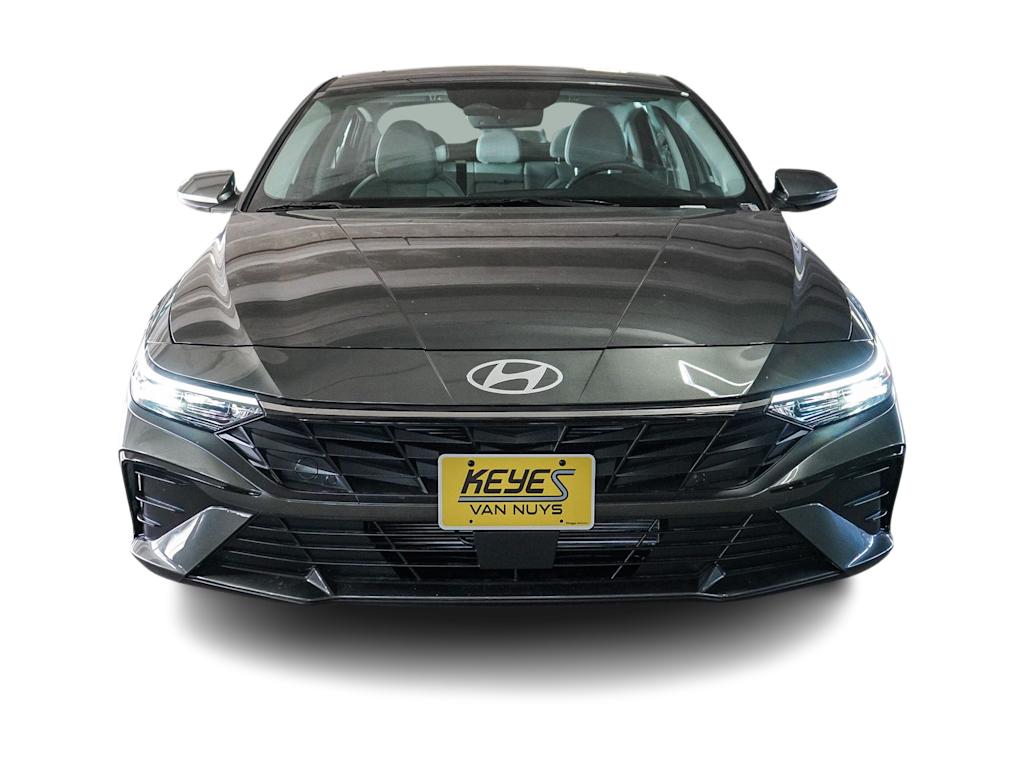 Thumbnail: 2026 Hyundai Elantra - 4