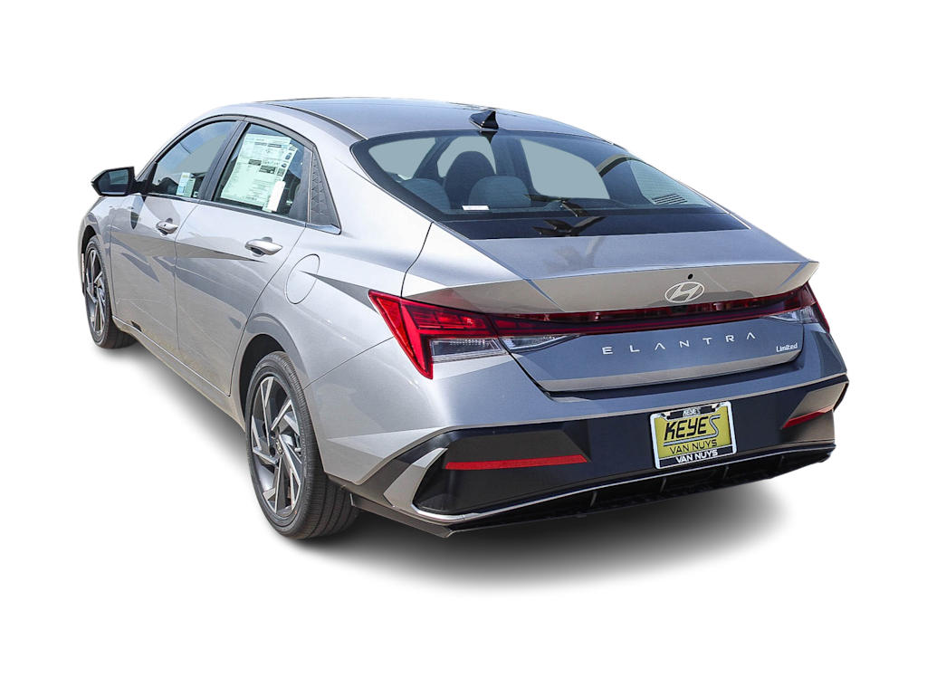 Thumbnail: 2026 Hyundai Elantra - 3