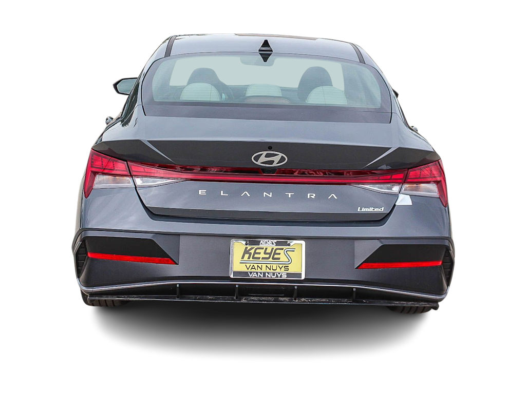 Thumbnail: 2026 Hyundai Elantra - 4