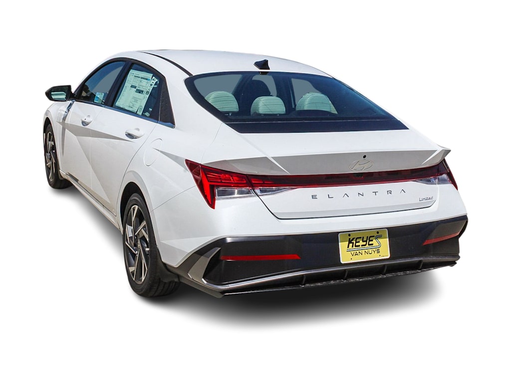 Thumbnail: 2026 Hyundai Elantra - 3