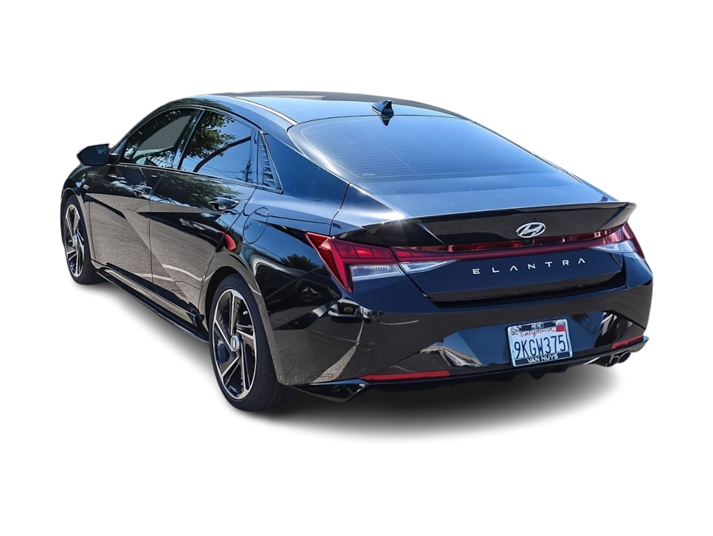 Thumbnail: 2023 Hyundai Elantra - 3