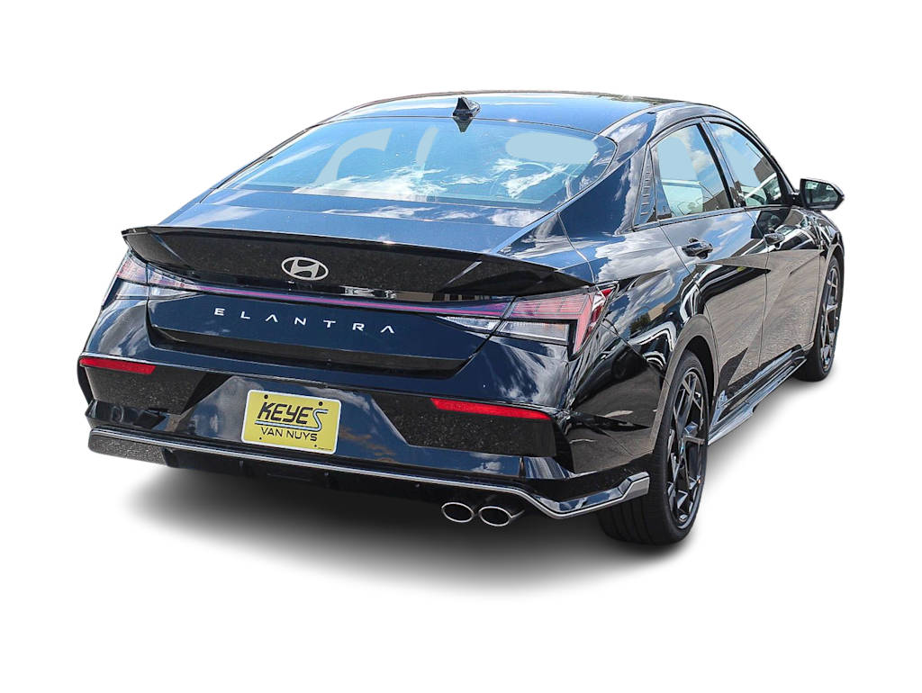 Thumbnail: 2026 Hyundai Elantra - 17