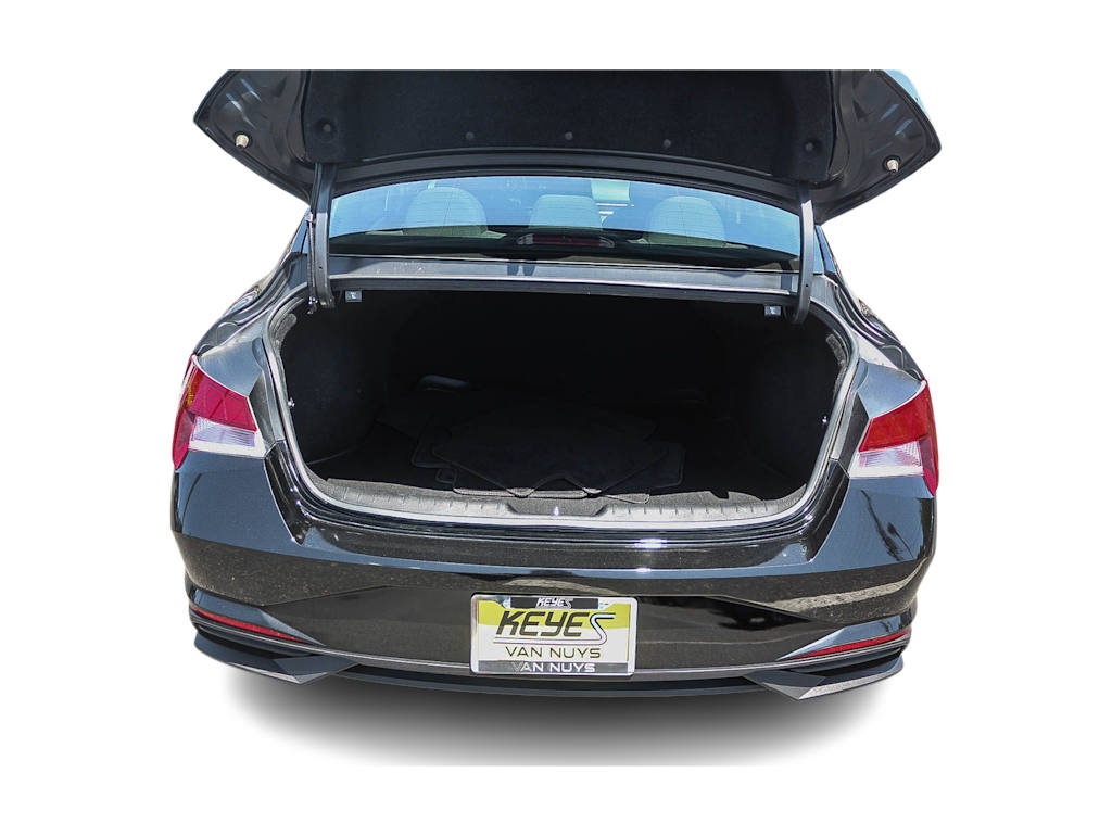 Thumbnail: 2023 Hyundai Elantra - 15