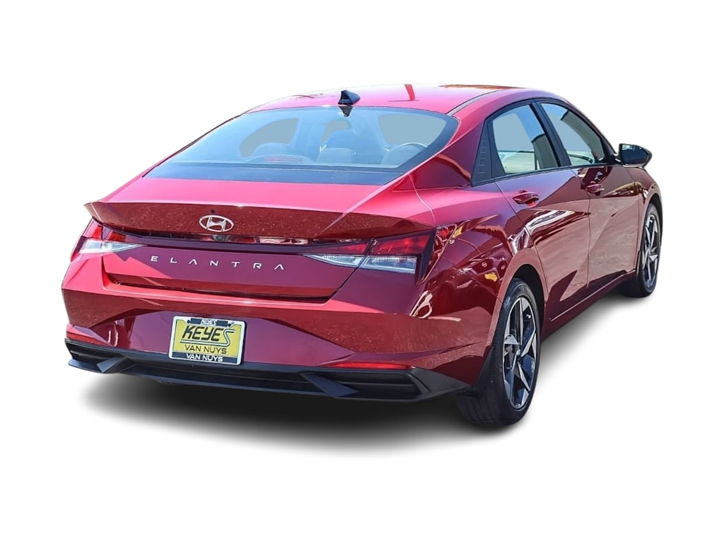 Thumbnail: 2023 Hyundai Elantra - 19