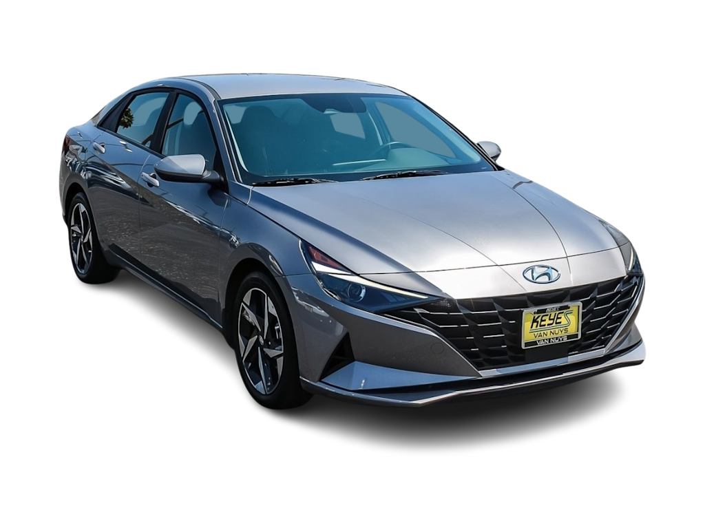 Thumbnail: 2023 Hyundai Elantra - 17