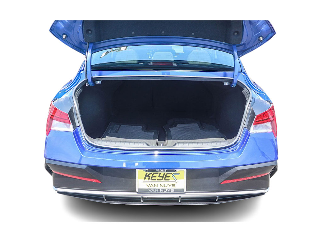 Thumbnail: 2025 Hyundai Elantra - 16