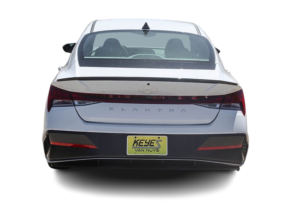 Thumbnail: 2026 Hyundai Elantra - 4