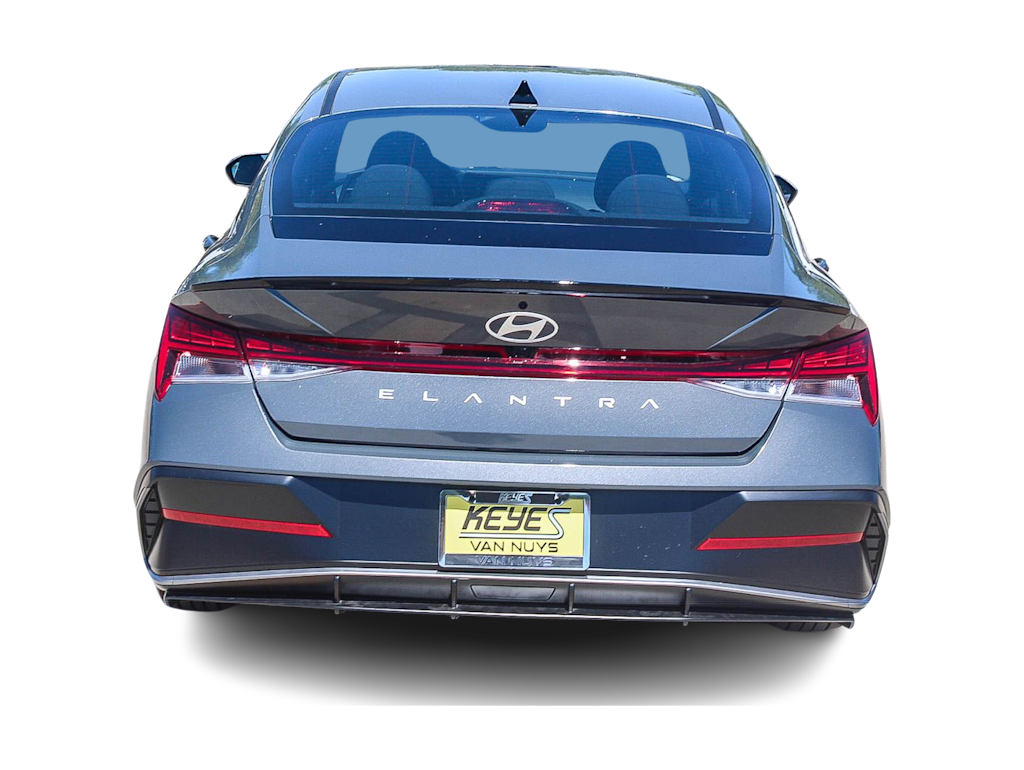 Thumbnail: 2026 Hyundai Elantra - 4