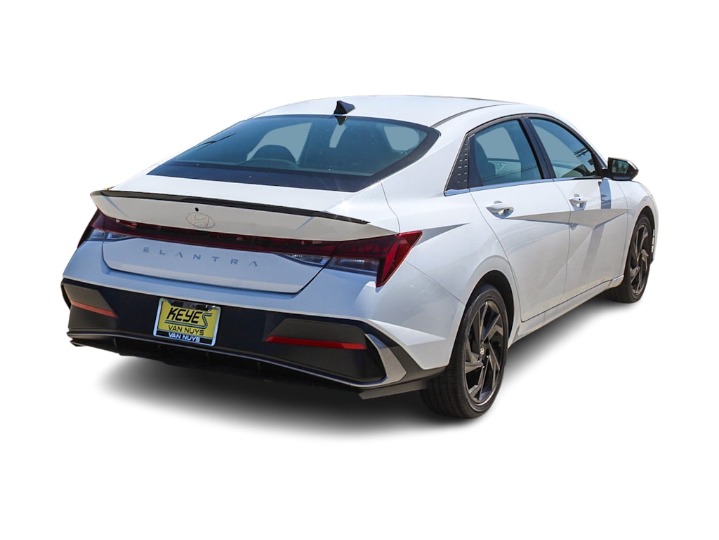 Thumbnail: 2026 Hyundai Elantra - 19