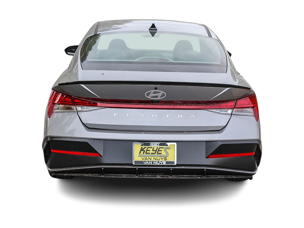 Thumbnail: 2026 Hyundai Elantra - 4