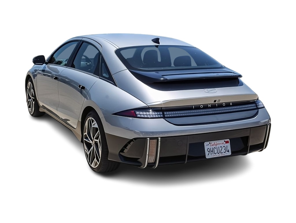 Thumbnail: 2023 Hyundai Ioniq 6 - 3