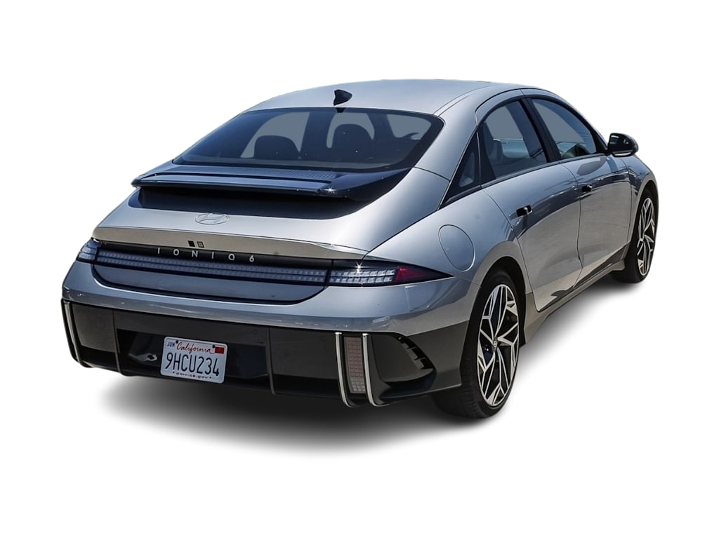 Thumbnail: 2023 Hyundai Ioniq 6 - 13