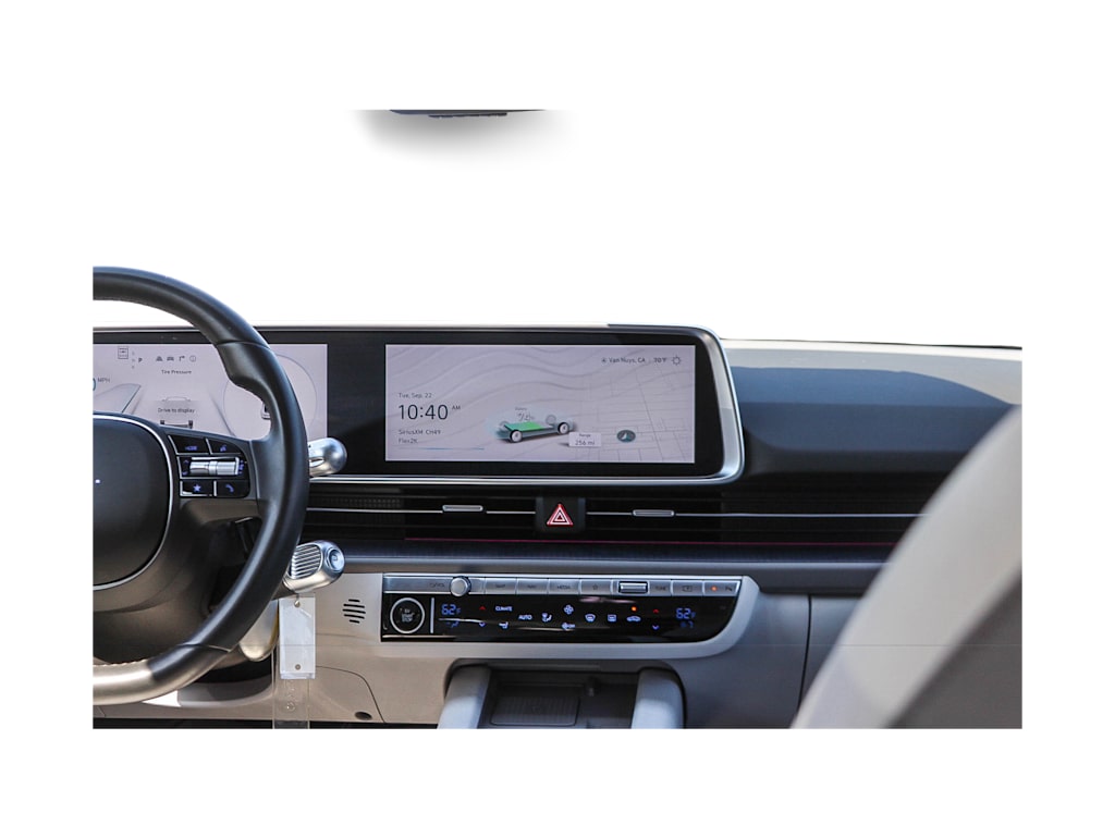 Thumbnail: 2023 Hyundai Ioniq 6 - 22